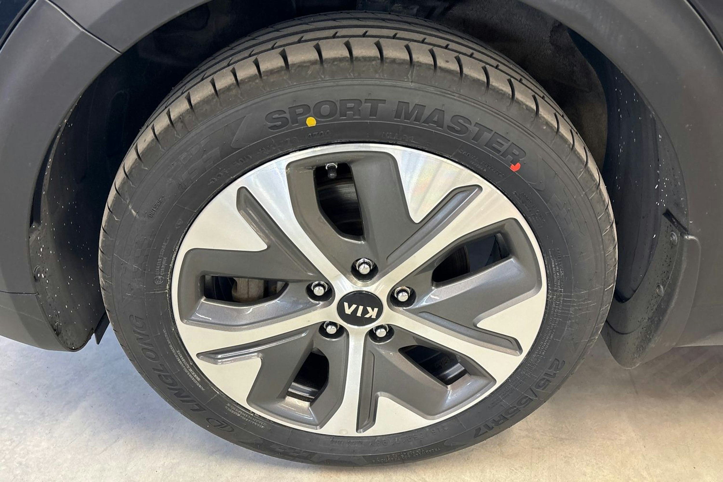 sininen Kia Niro 2021 kuva 35.