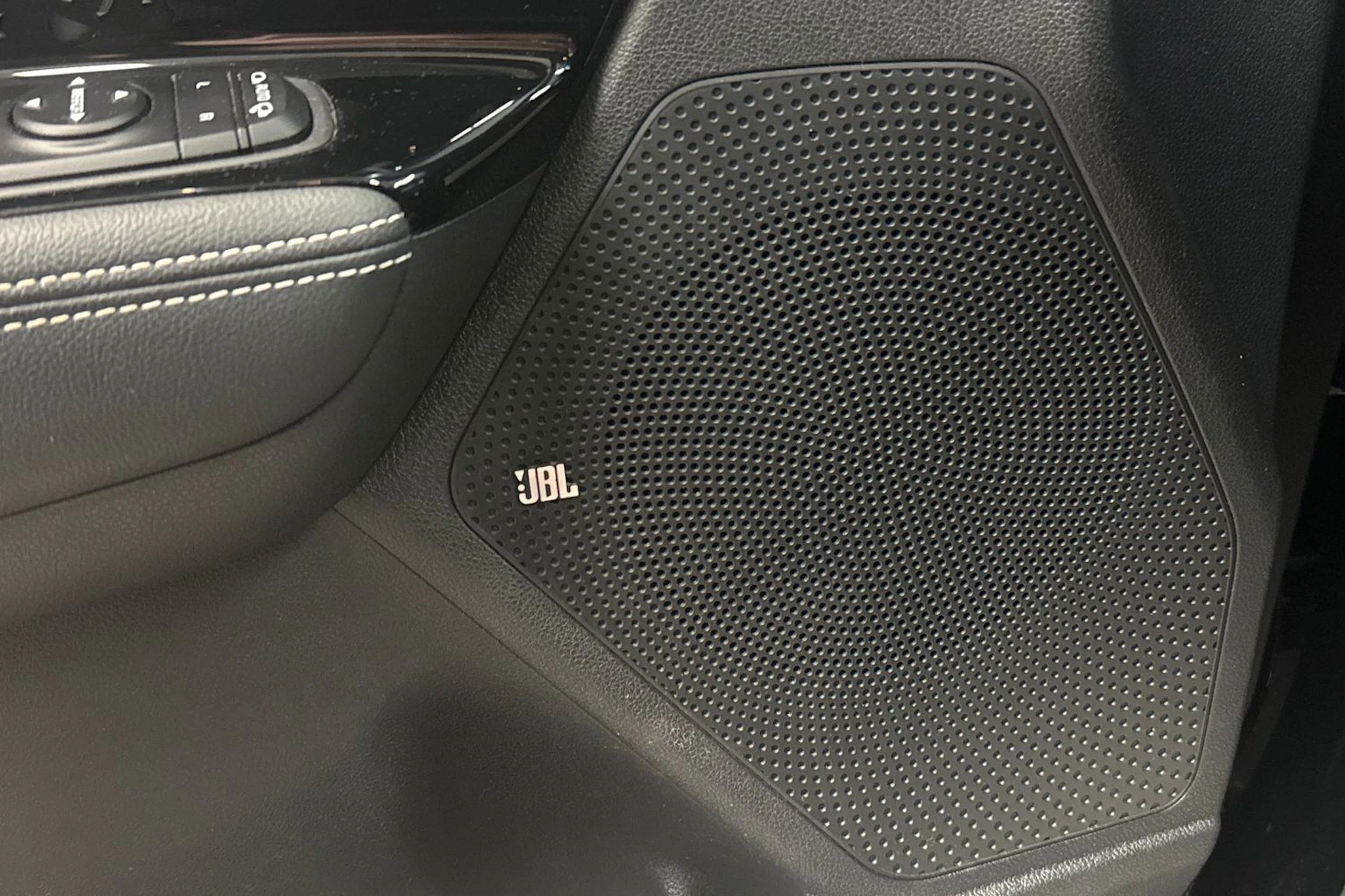 Musta Kia Niro 2022 kuva 28.