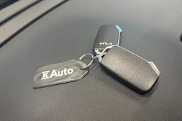 Musta Kia Niro 2022 kuva 33.