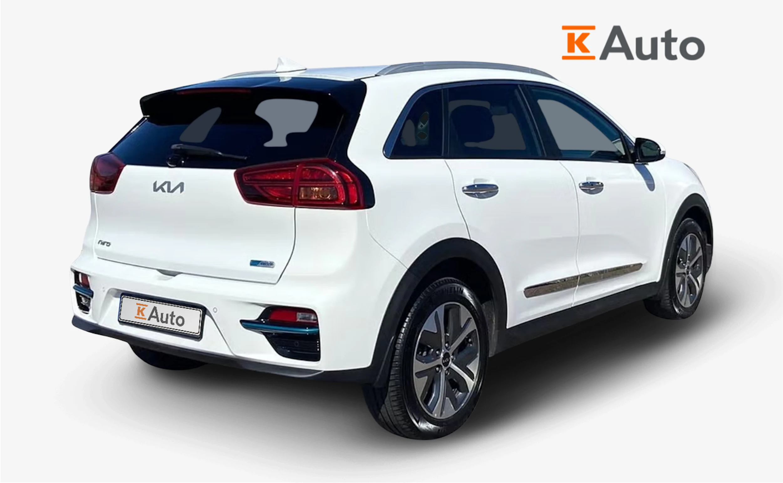 valkoinen Kia Niro 2022 kuva 4.