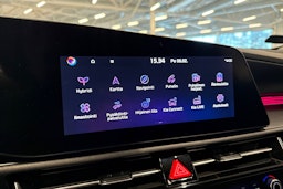 oranssi Kia Niro 2022 kuva 21.