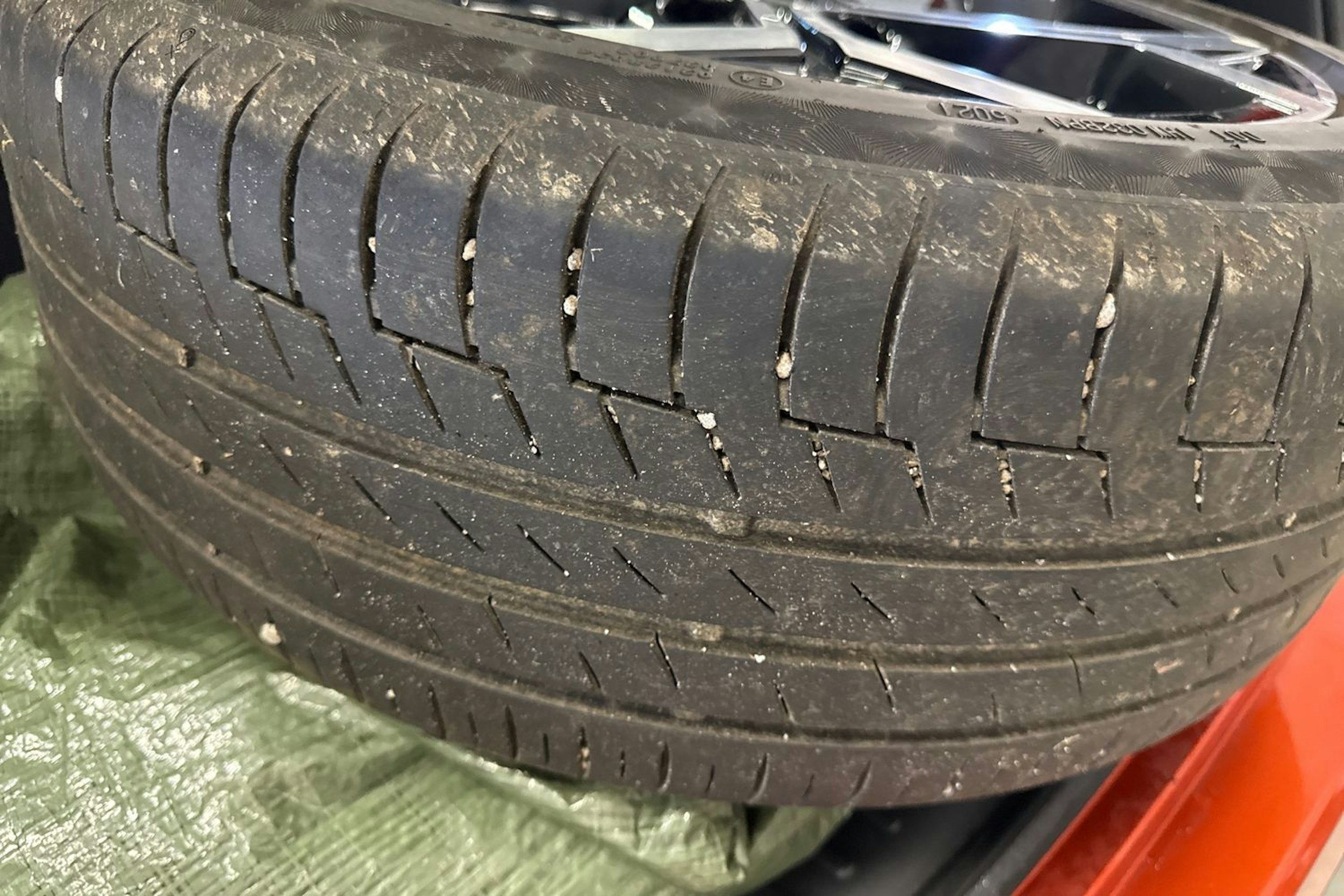 oranssi Kia Niro 2022 kuva 28.