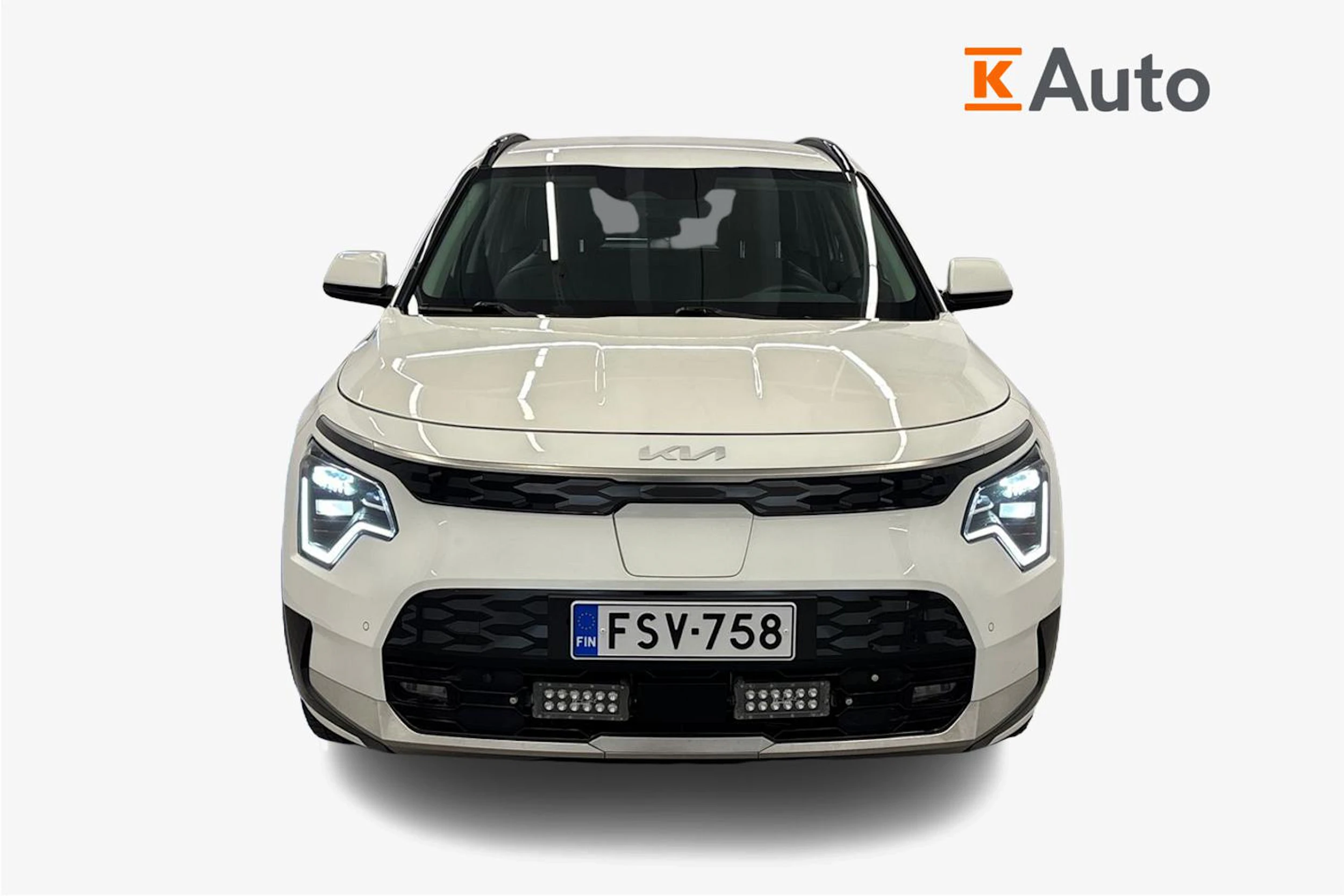 valkoinen Kia Niro 2022 kuva 4.