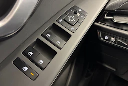 valkoinen Kia Niro 2022 kuva 19.