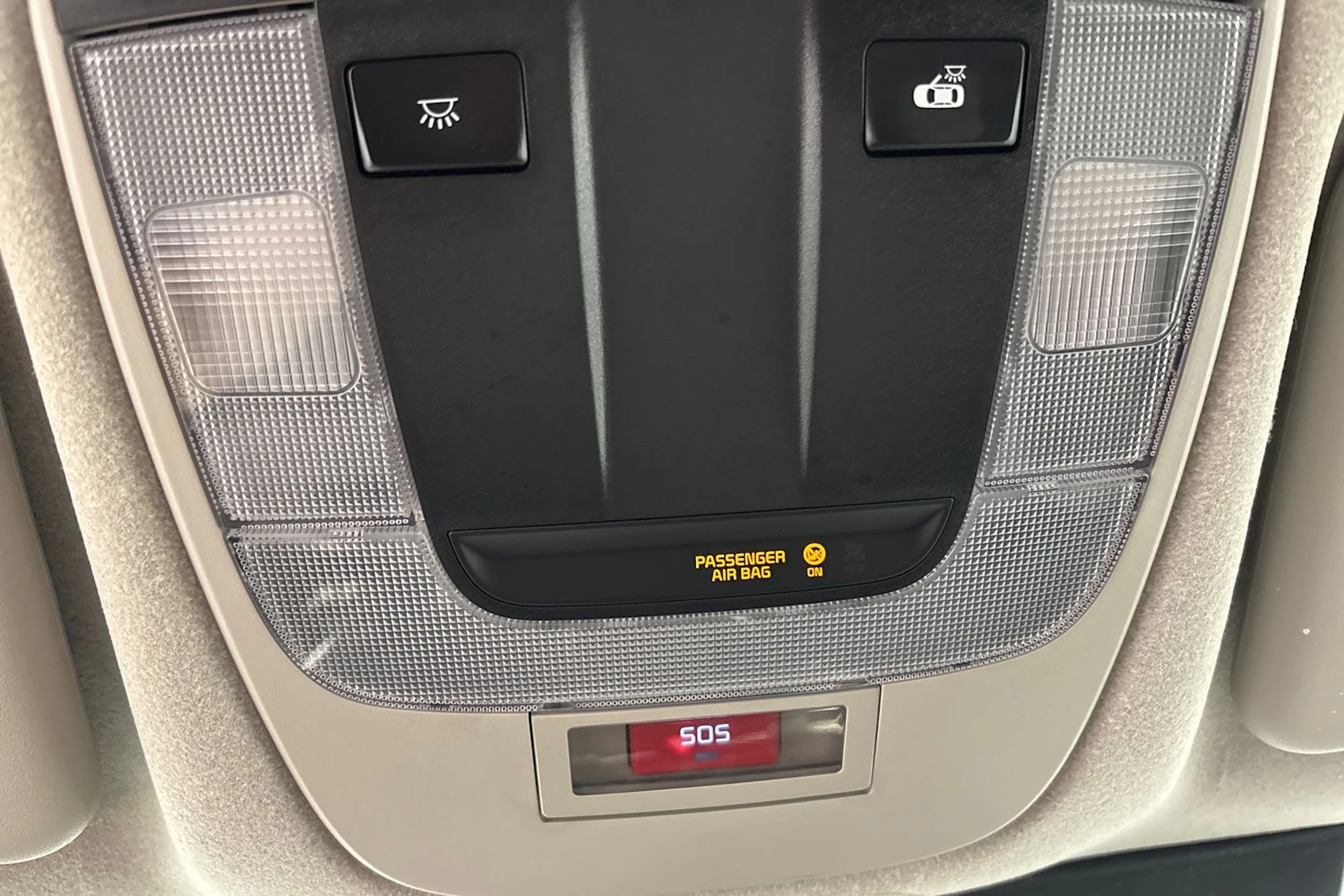 valkoinen Kia Niro 2022 kuva 21.