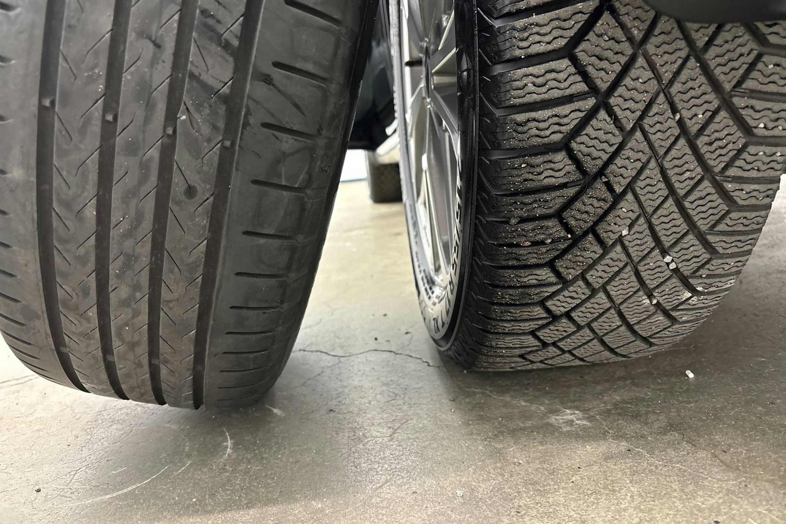 met. harmaa Kia Niro 2022 kuva 15.