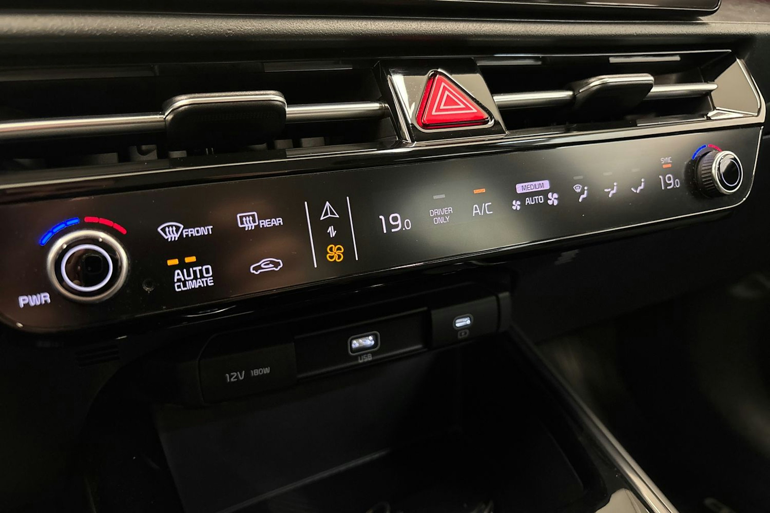 met. harmaa Kia Niro 2022 kuva 25.