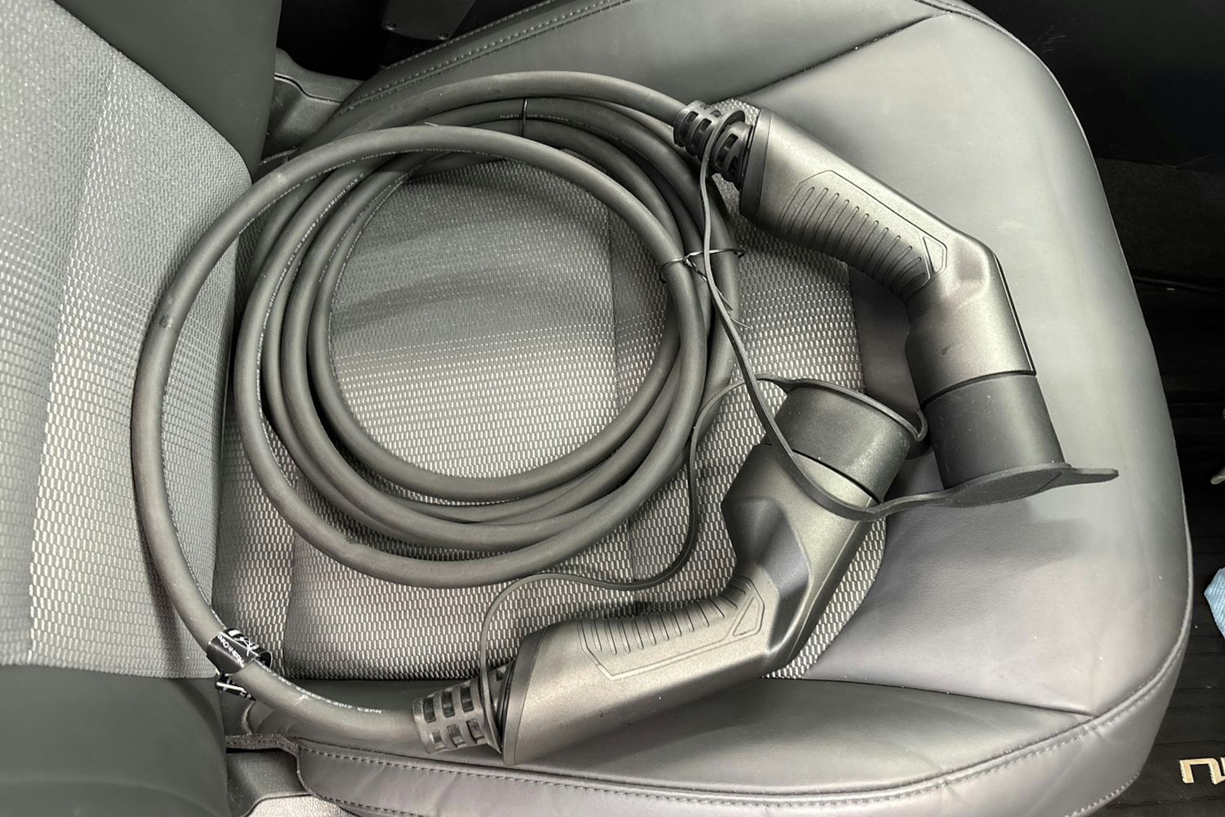 met. harmaa Kia Niro 2022 kuva 36.