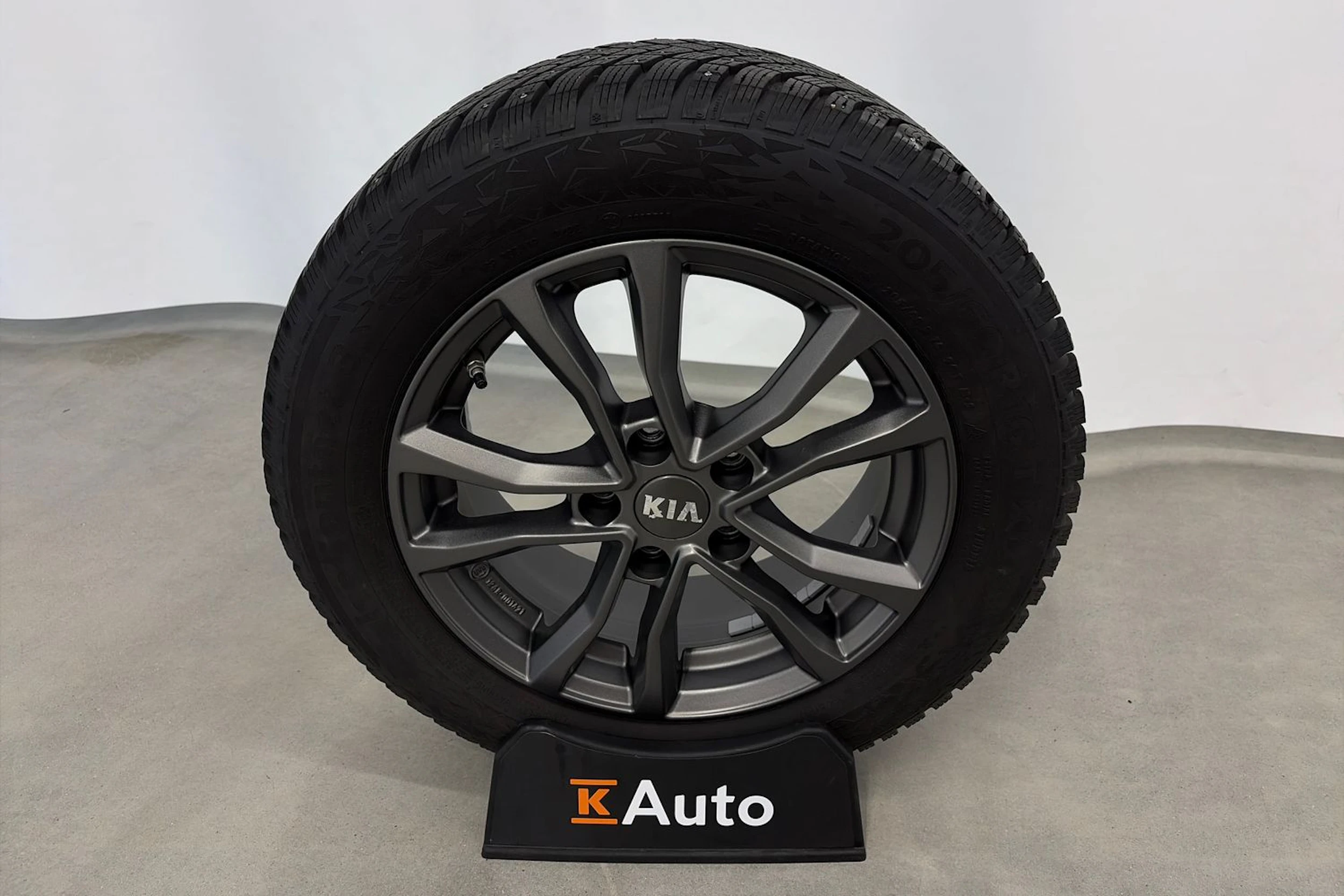 punainen Kia Niro 2022 kuva 11.