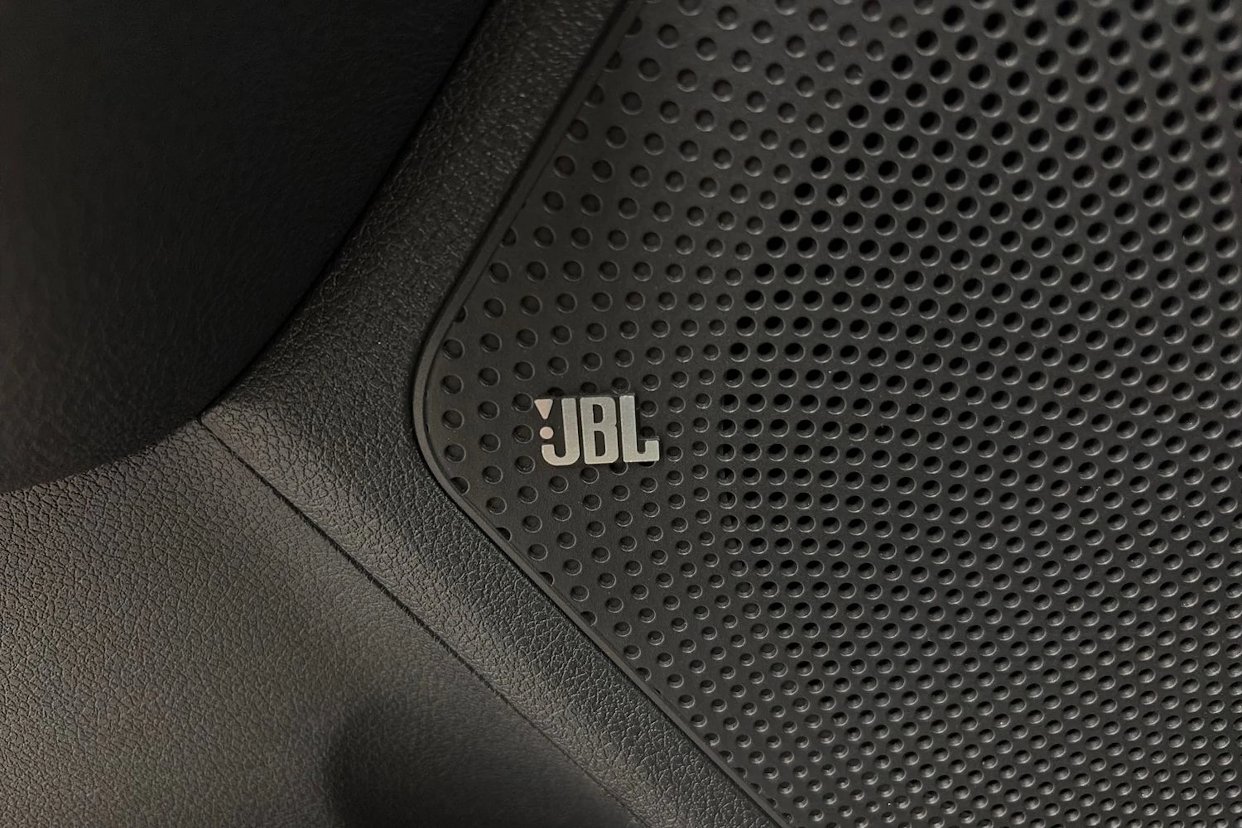 punainen Kia Niro 2022 kuva 26.