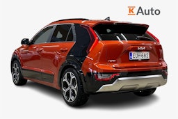 oranssi Kia Niro 2023 kuva 2.