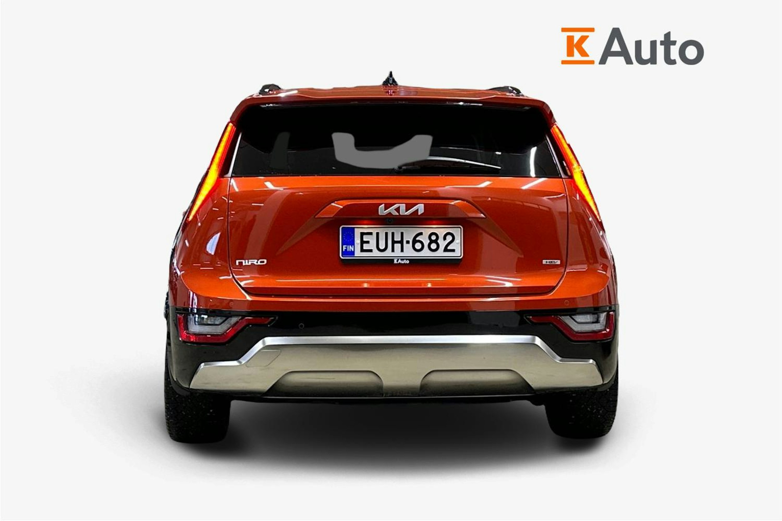 oranssi Kia Niro 2023 kuva 3.