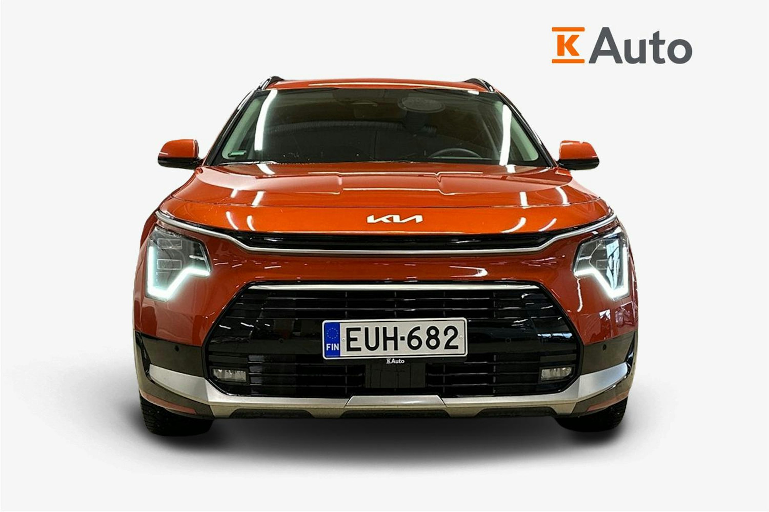 oranssi Kia Niro 2023 kuva 5.