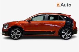 oranssi Kia Niro 2023 kuva 6.
