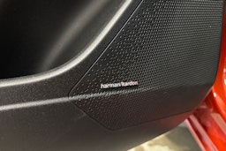 oranssi Kia Niro 2023 kuva 23.