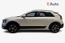 valkoinen Kia Niro 2023 kuva 7.
