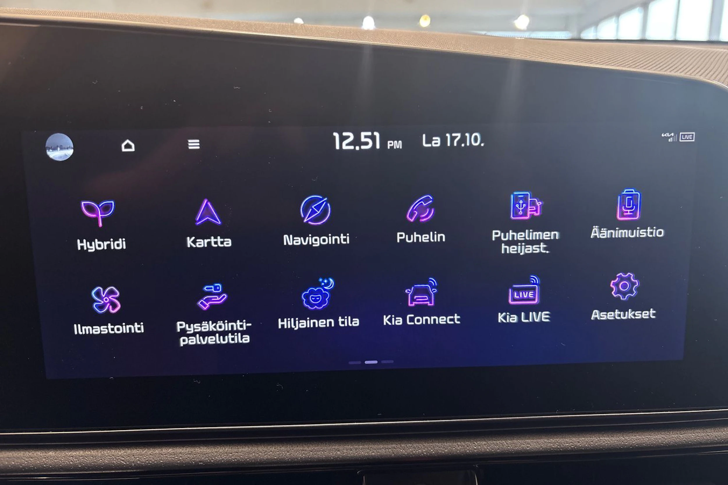valkoinen Kia Niro 2023 kuva 21.