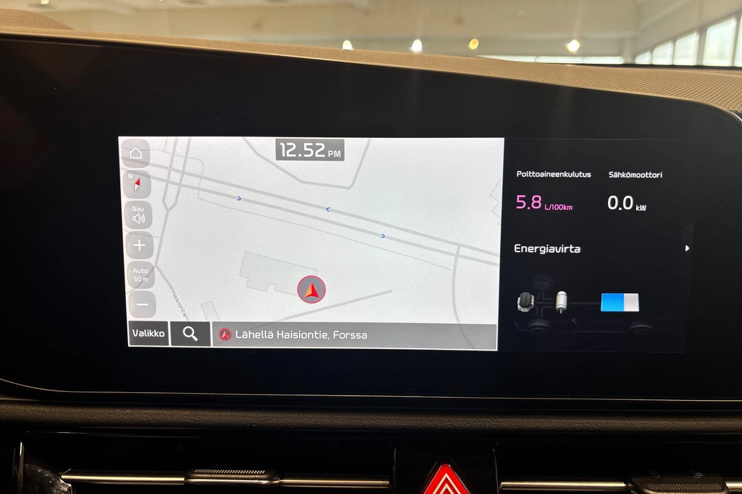 valkoinen Kia Niro 2023 kuva 23.