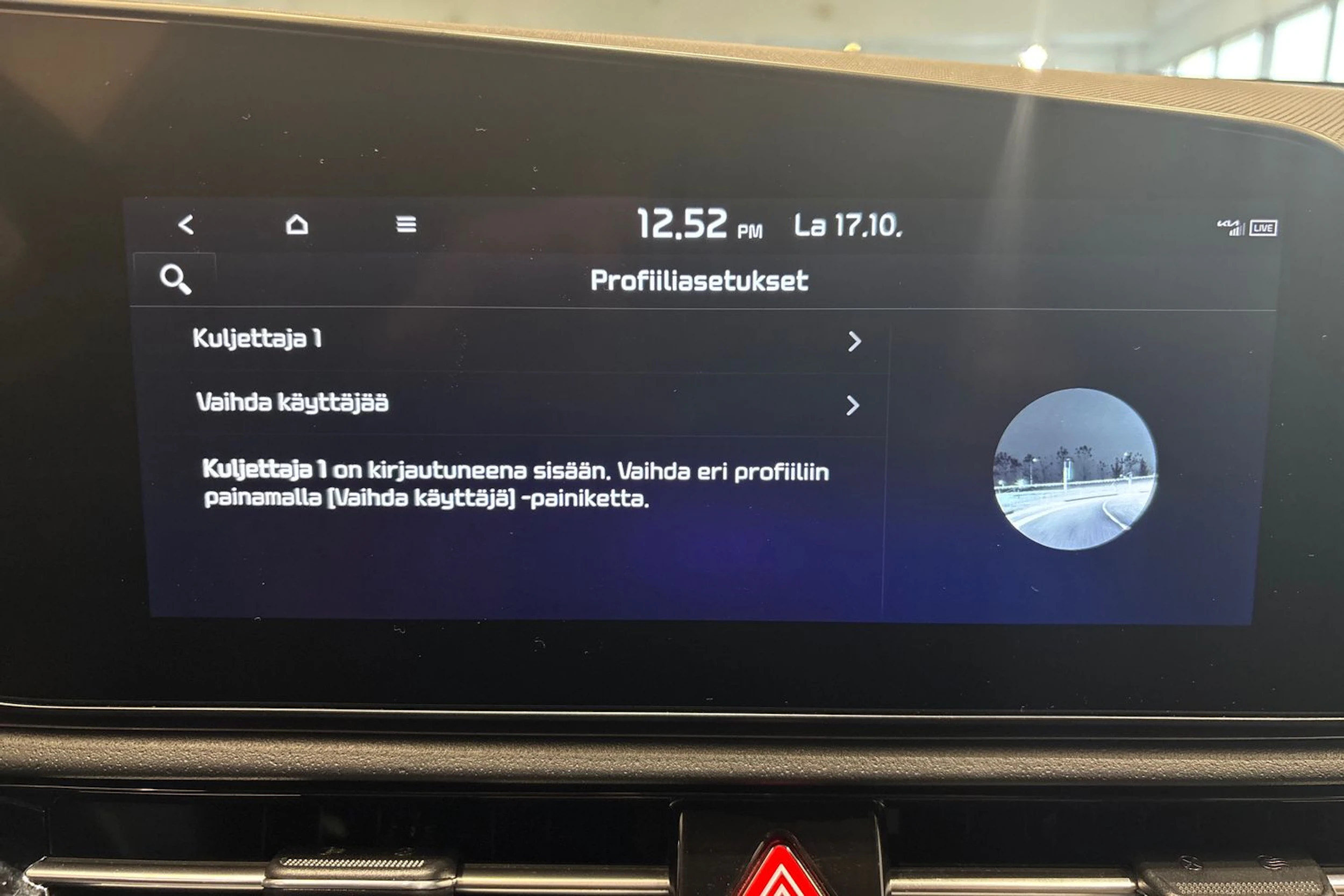 valkoinen Kia Niro 2023 kuva 24.