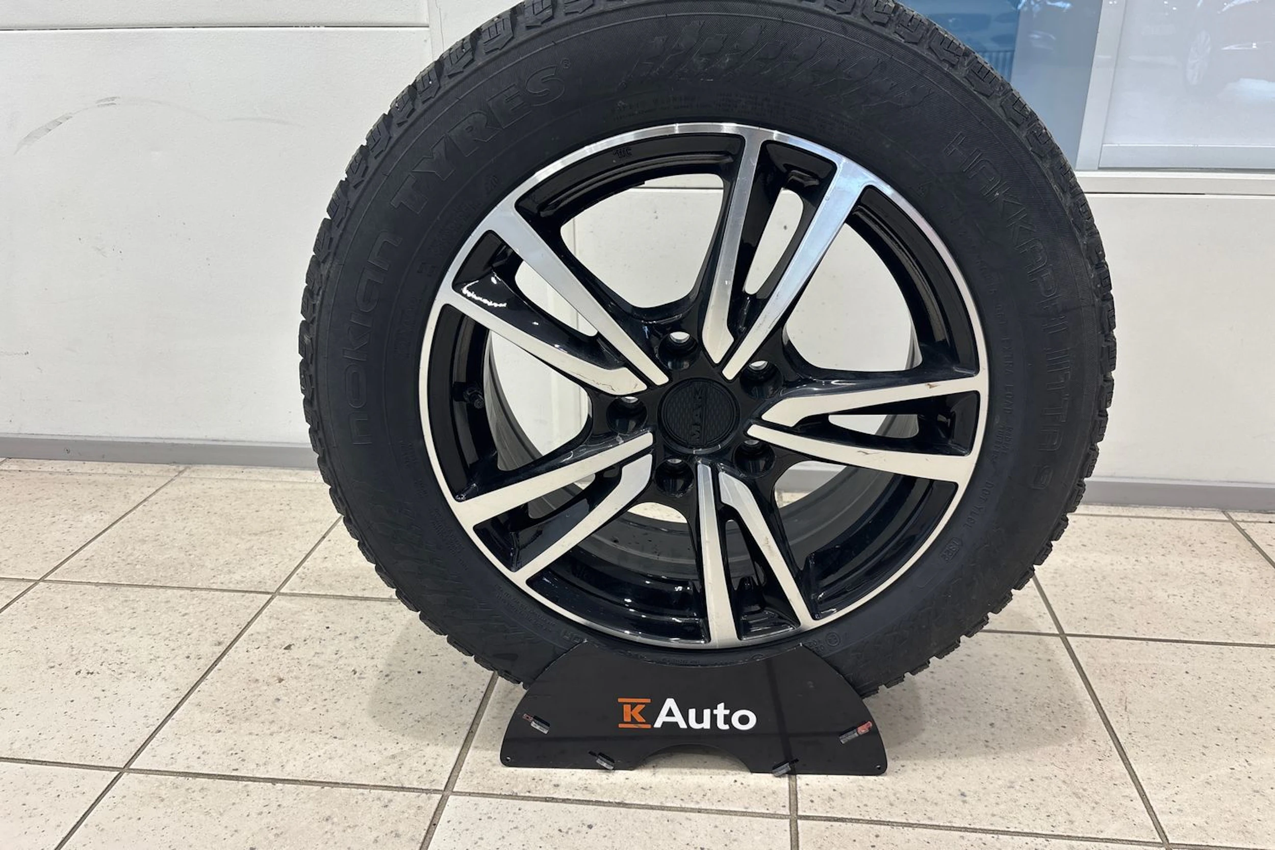 valkoinen Kia Niro 2023 kuva 31.