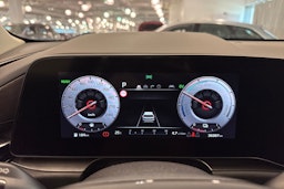 musta Kia Niro 2023 kuva 19.