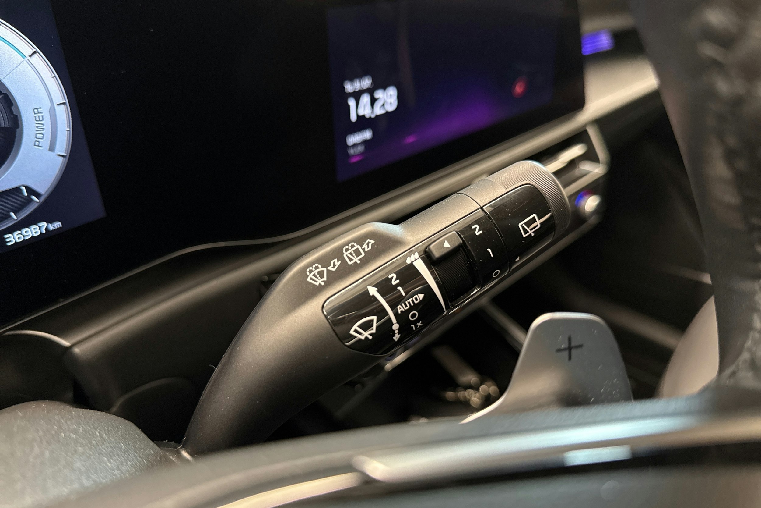 musta Kia Niro 2023 kuva 21.