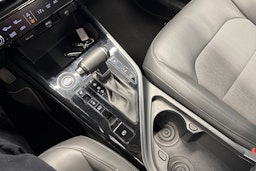 musta Kia Niro 2023 kuva 26.