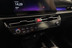 musta Kia Niro 2023 kuva 27.