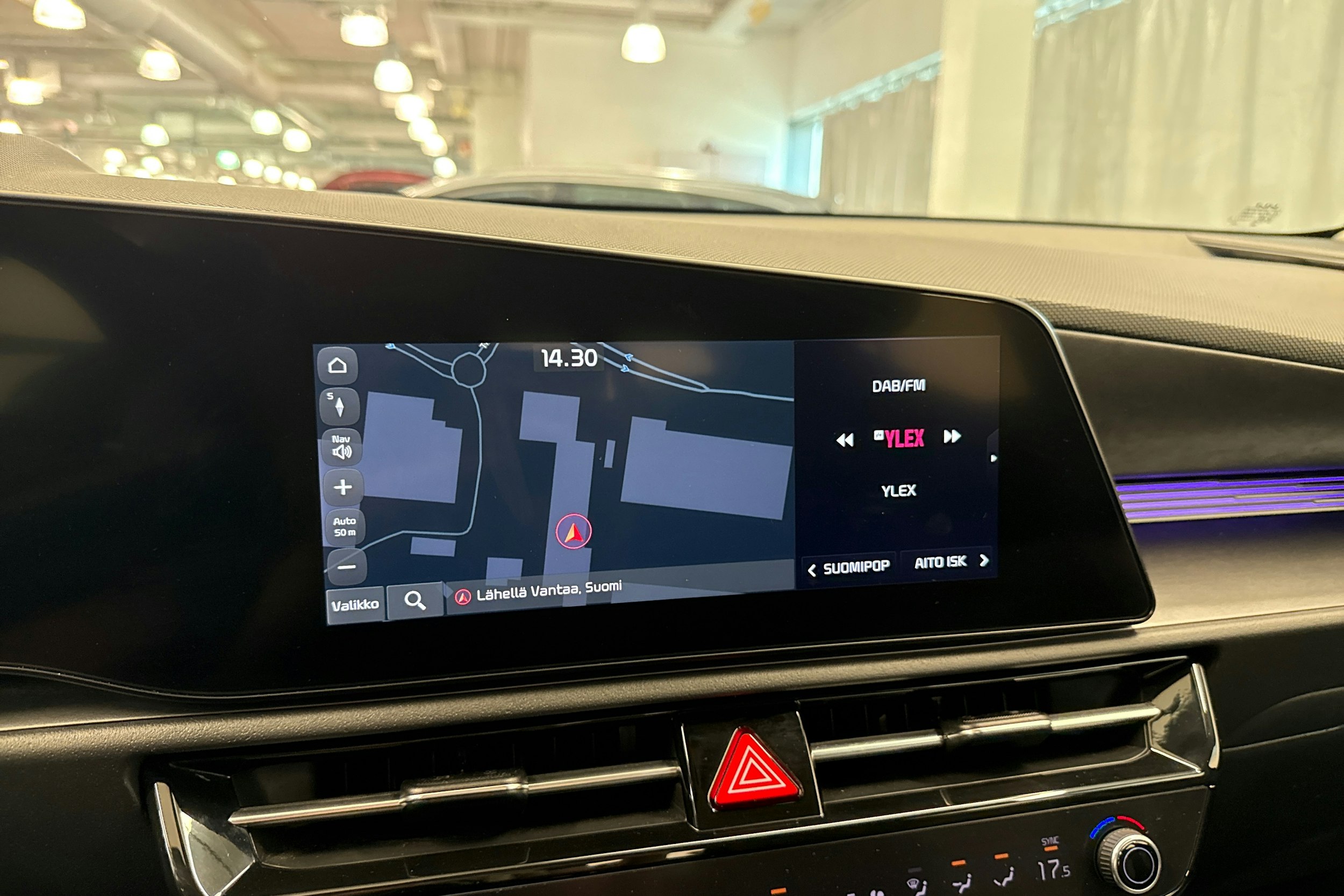 musta Kia Niro 2023 kuva 32.