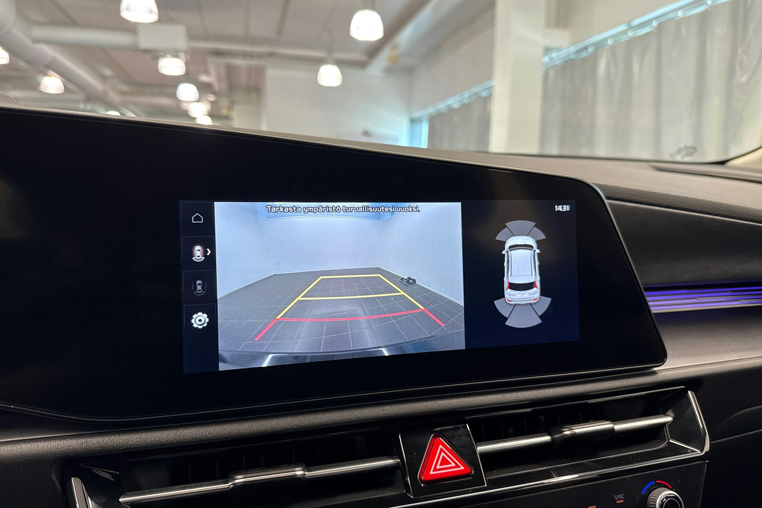 musta Kia Niro 2023 kuva 35.