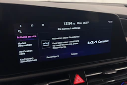 musta Kia Niro 2023 kuva 19.