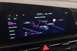 musta Kia Niro 2023 kuva 22.