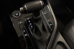 musta Kia Niro 2023 kuva 25.
