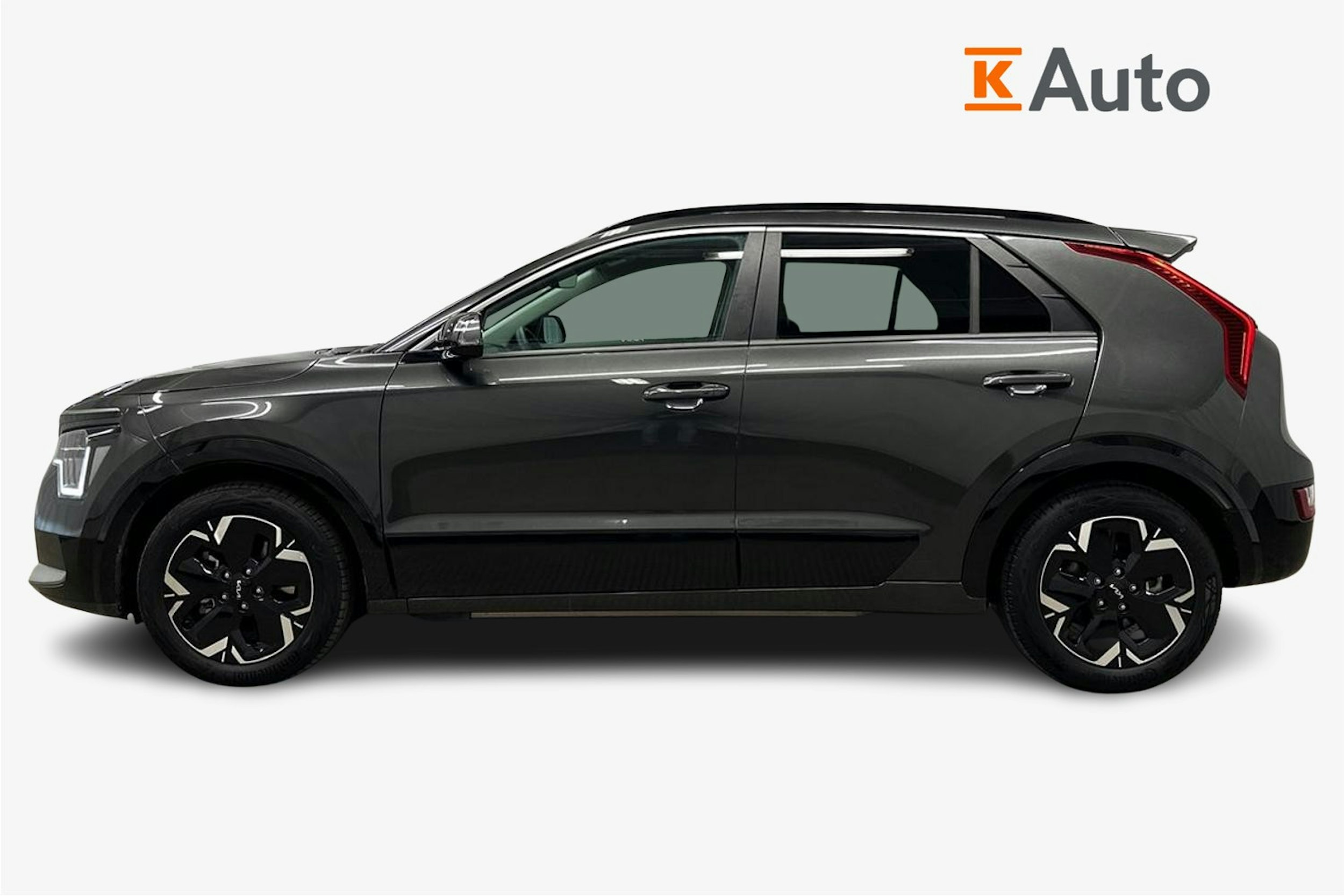 musta Kia Niro 2023 kuva 6.