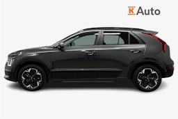 musta Kia Niro 2023 kuva 6.