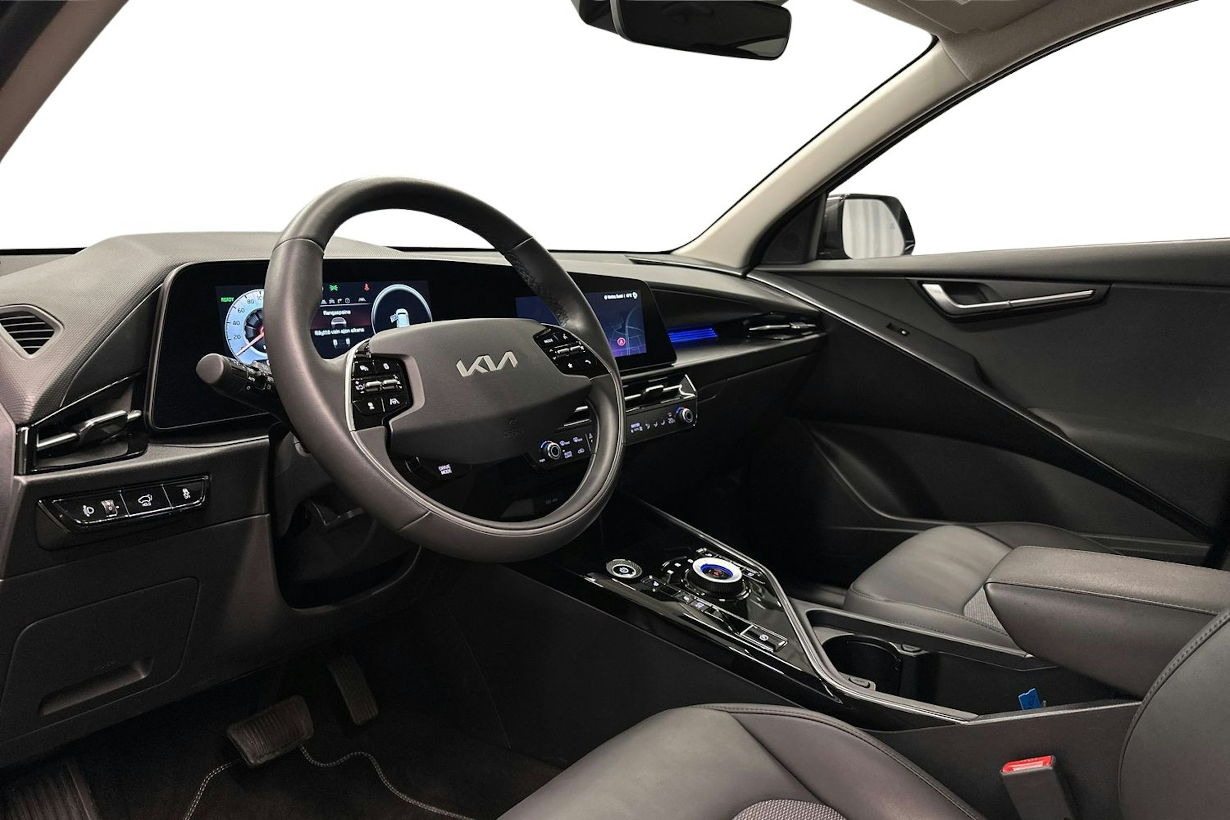 musta Kia Niro 2023 kuva 7.