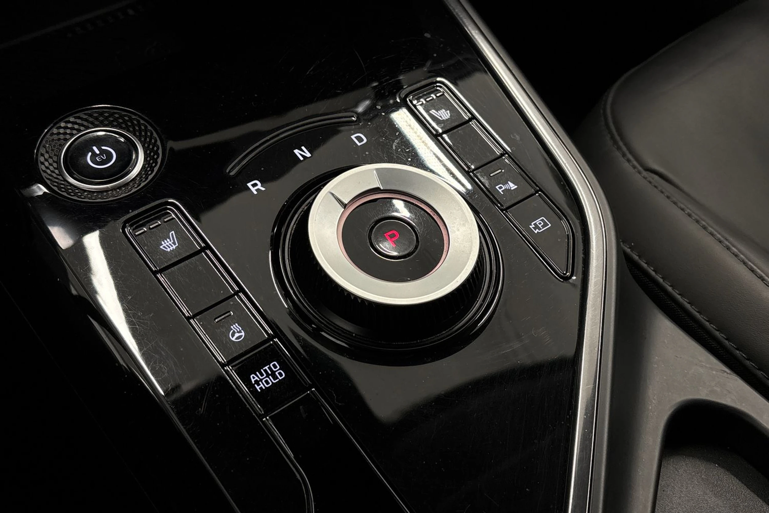 met. vihreä Kia Niro 2023 kuva 32.