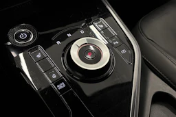 met. vihreä Kia Niro 2023 kuva 32.