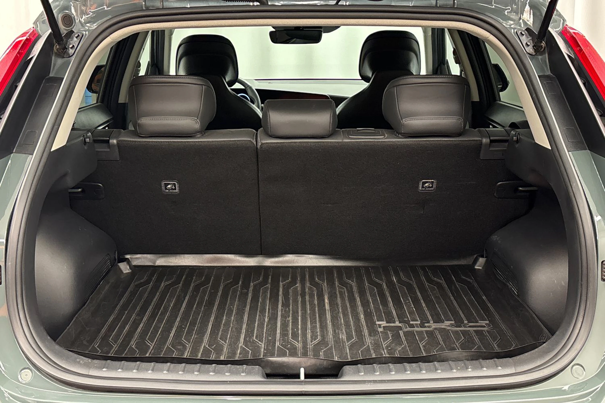 met. vihreä Kia Niro 2023 kuva 33.