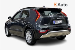 harmaa Kia Niro 2023 kuva 2.