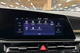 harmaa Kia Niro 2023 kuva 18.