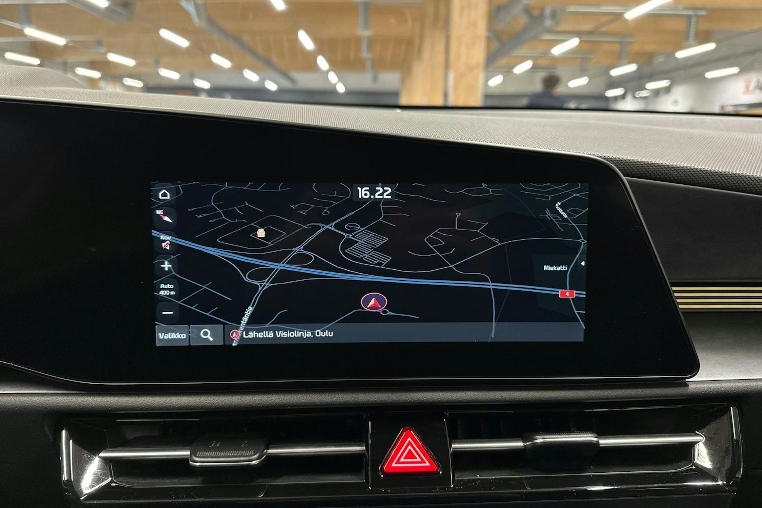 harmaa Kia Niro 2023 kuva 19.