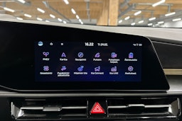 harmaa Kia Niro 2023 kuva 20.