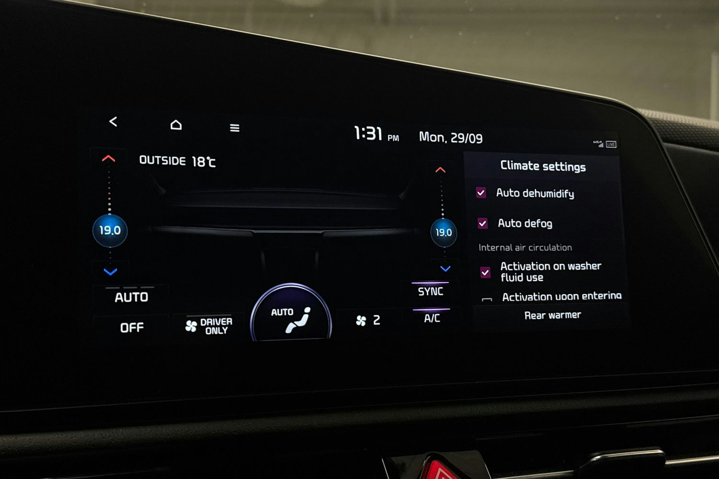 met. sininen Kia Niro 2024 kuva 27.