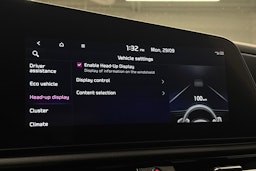 met. sininen Kia Niro 2024 kuva 29.