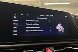 met. sininen Kia Niro 2024 kuva 30.
