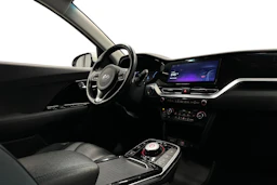 valkoinen Kia Niro 2020 kuva 9.