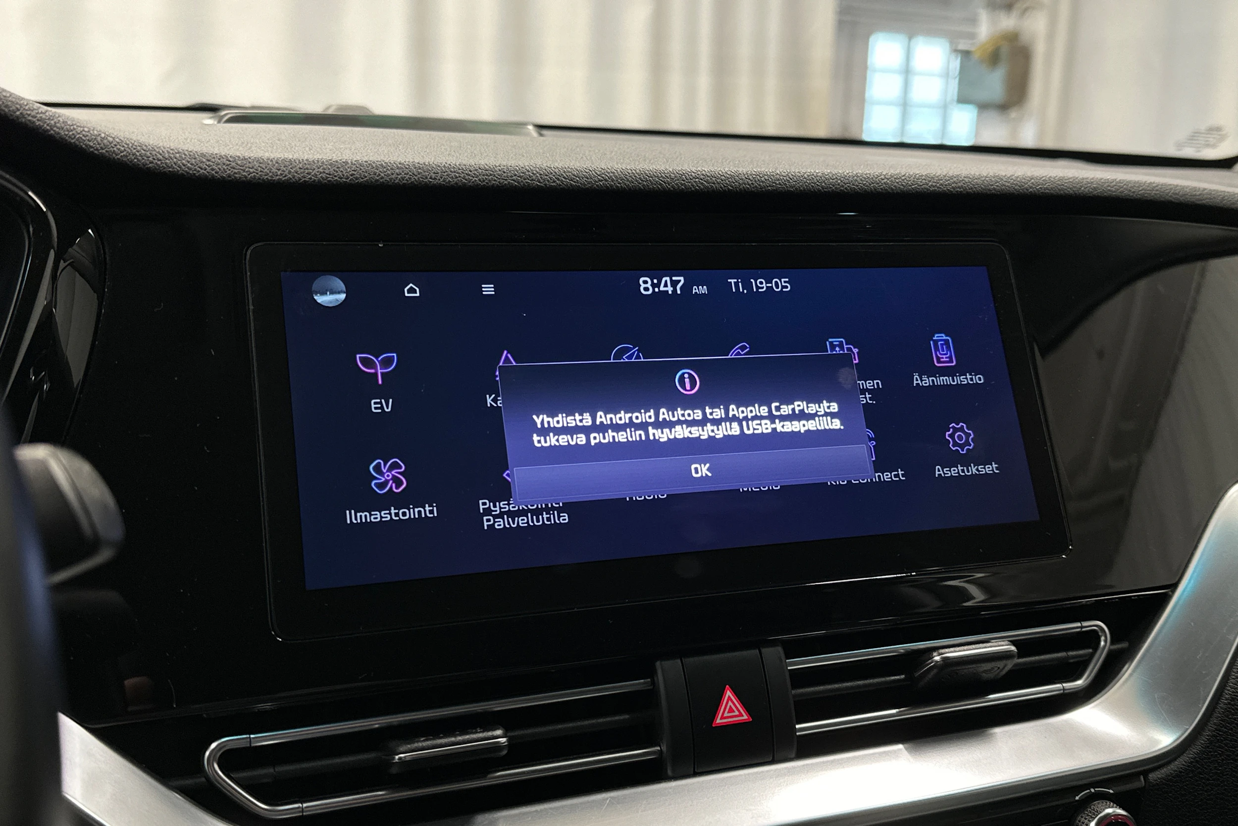 valkoinen Kia Niro 2020 kuva 20.