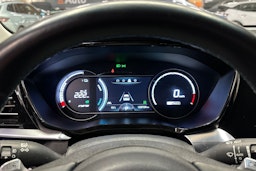 musta Kia Niro Electric 2021 kuva 24.