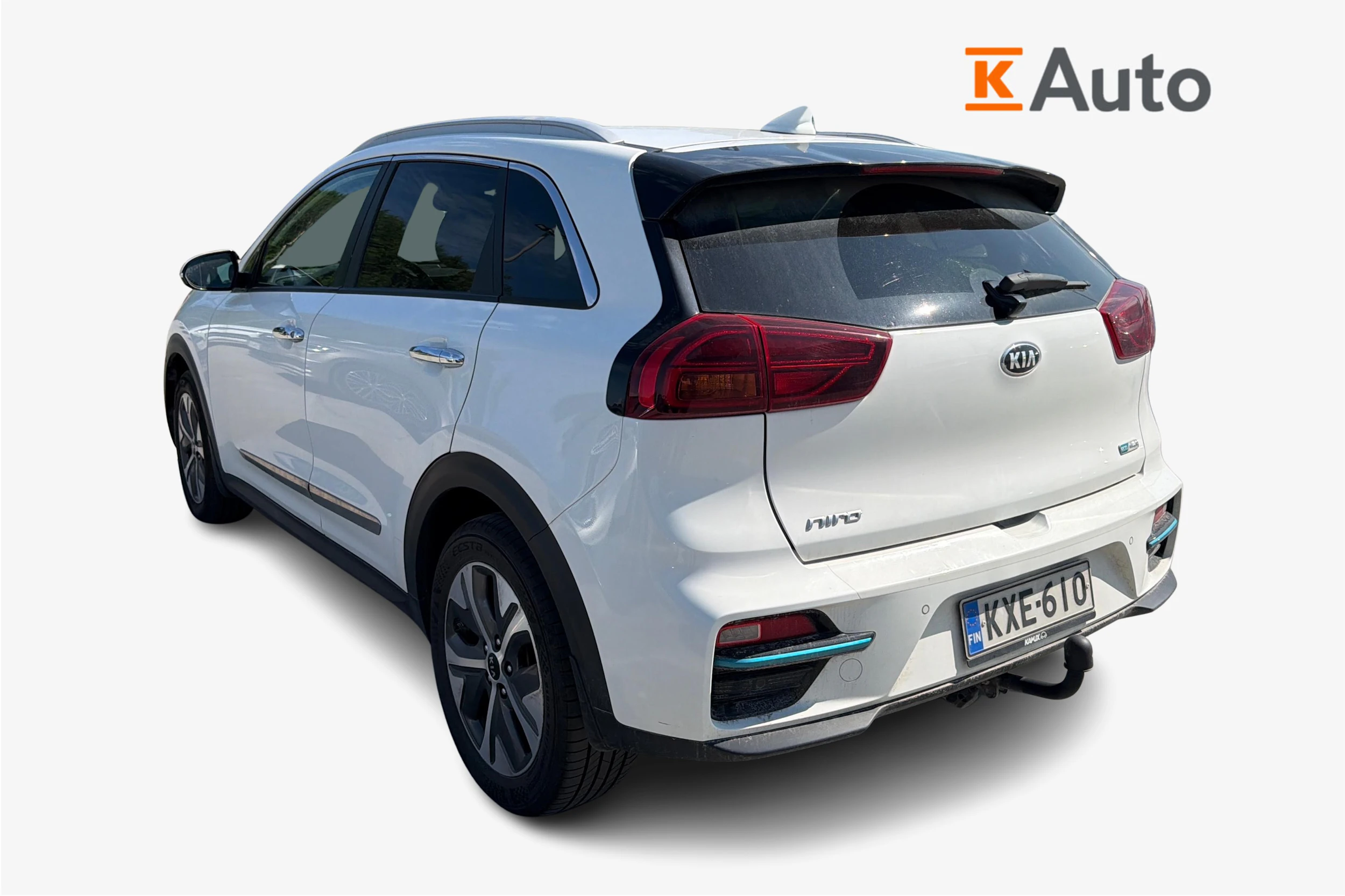 Valkoinen Kia Niro Electric 2021 kuva 2.